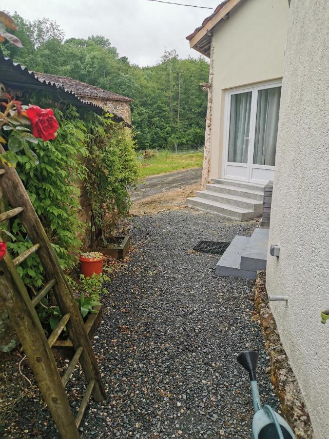 Maisonnette Bourneau Buitenkant foto